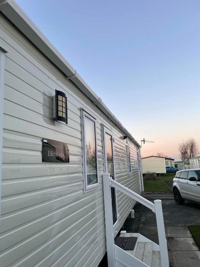 Supersonic Apartment Glasson Exterior foto