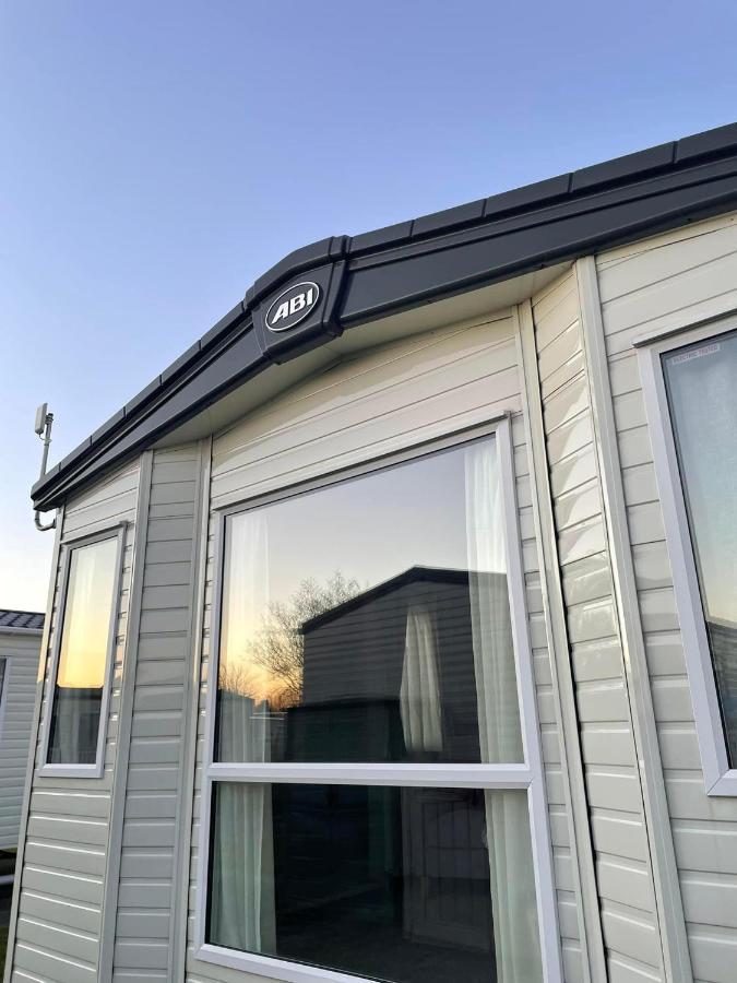 Supersonic Apartment Glasson Exterior foto
